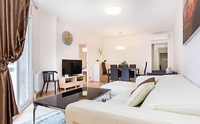 Stay Barcelona Central Apartments